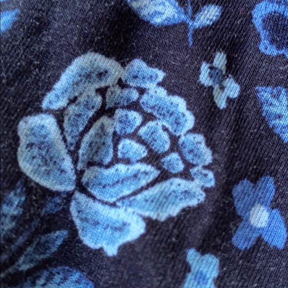 3/4 sleeve top - Picture 8 of 8